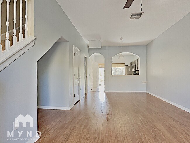 Foto del edificio - 31150 Flannery Ct