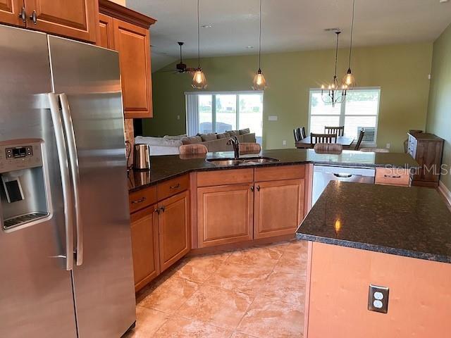 Building Photo - 30454 Island Club Dr