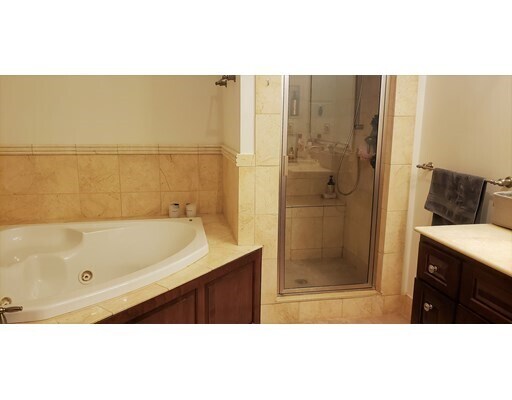 Foto del edificio - 145 Longwood Ave