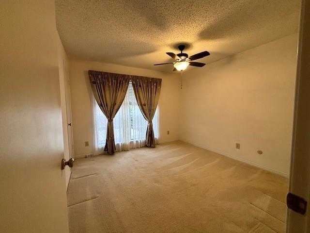 Foto del edificio - 12921 Abrams Rd