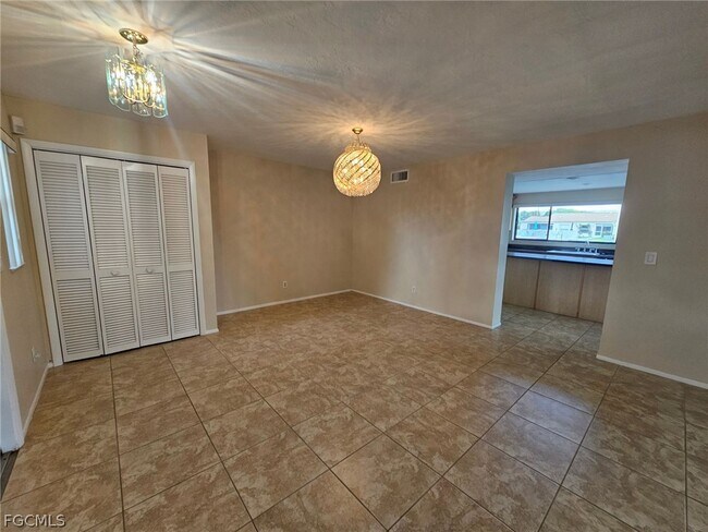 Foto del edificio - 1221 SE 46th Ln