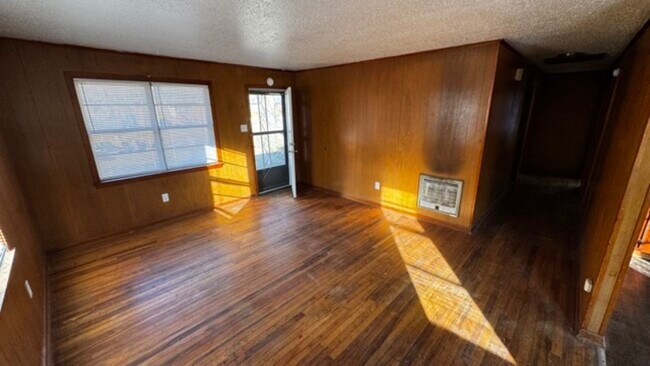 Foto del edificio - 77 Navy Dr