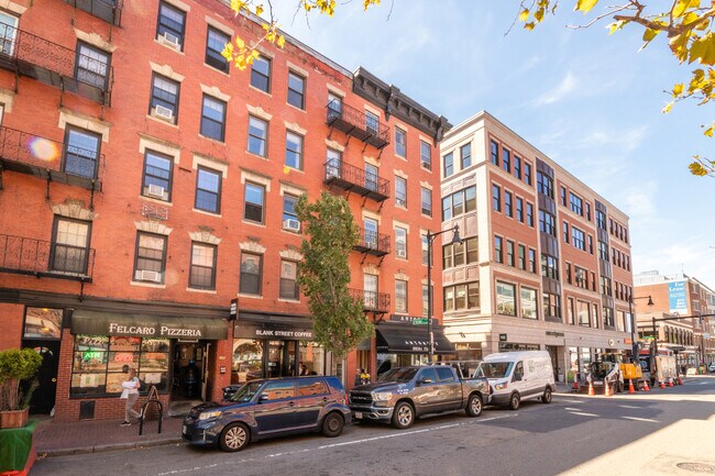Building Photo - 288 Cambridge St
