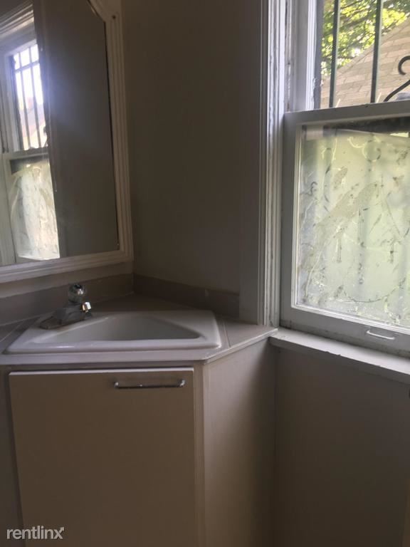 Foto del edificio - 4 br, 2 bath House - 11403 Itasca Ave