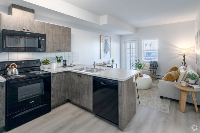 1BR, 1BA w/ Den - 672SF - Kitchen - Timber Pointe Apartments