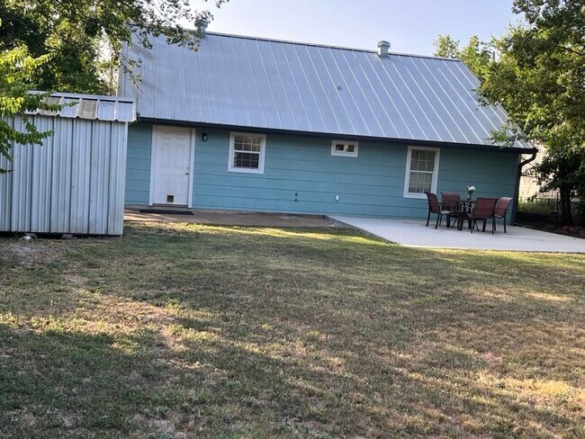 Foto del edificio - 606 E Clifton St