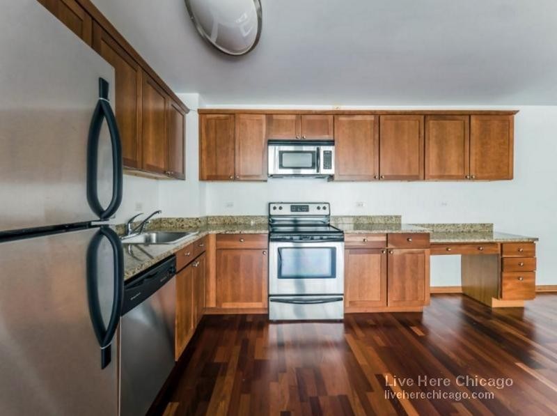 Primary Photo - 1204 W Wrightwood Ave