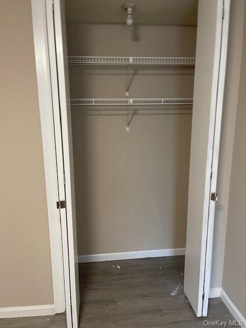 Foto del edificio - 972 E 88th St