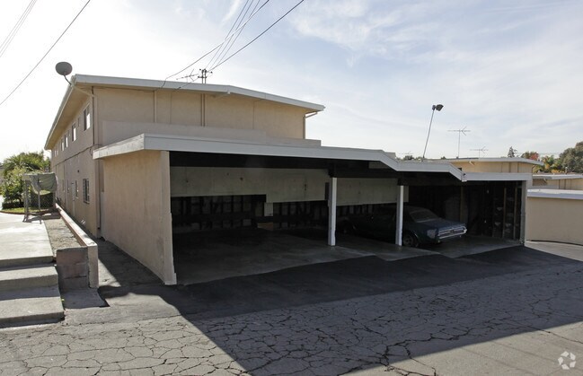 Foto del edificio - 617 E Birch St