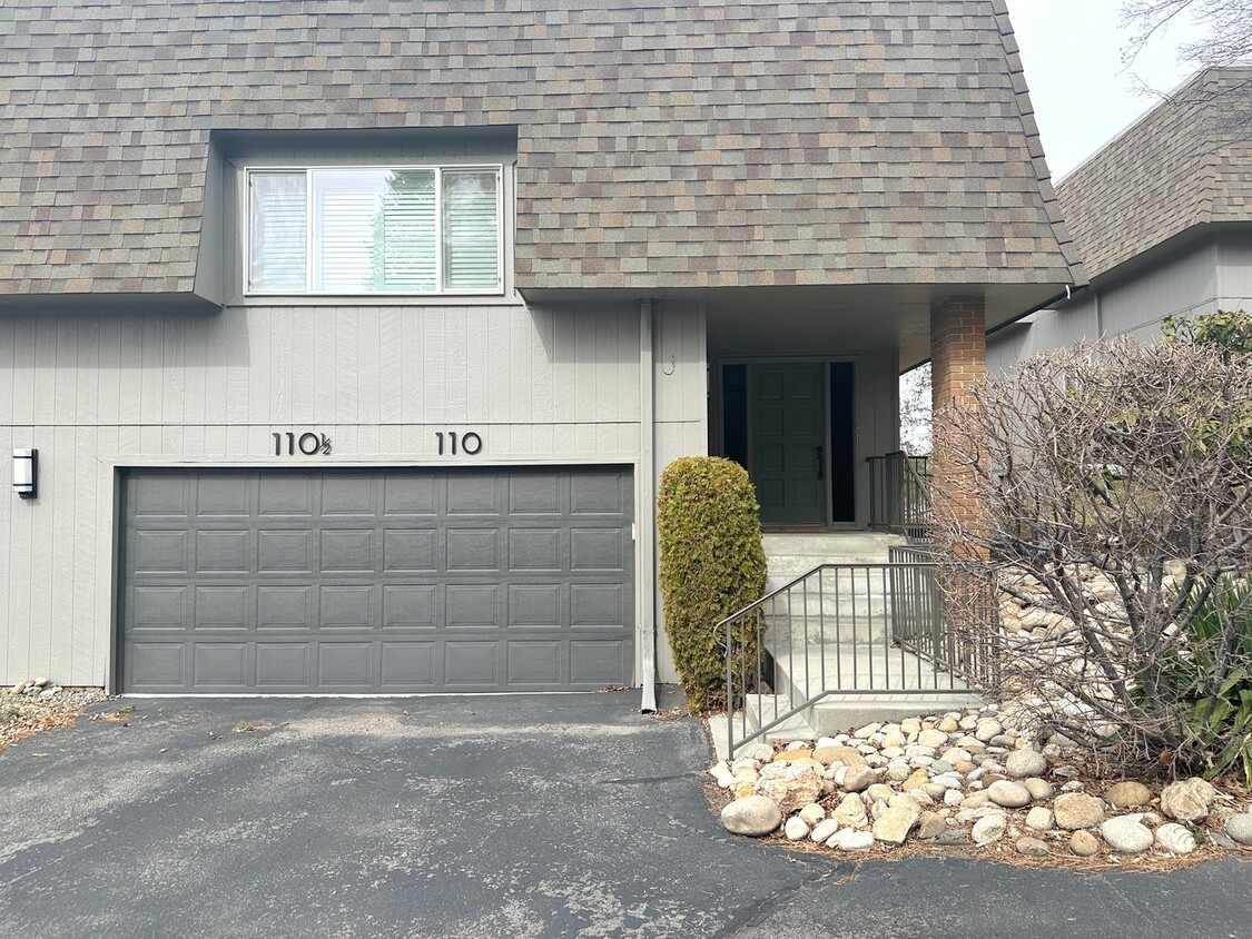 Primary Photo - One Bedroom Condo on Crane Creek Golf Course