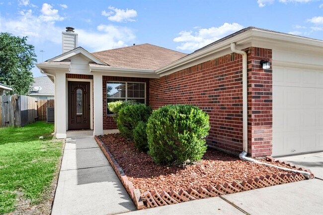 Building Photo - 16314 Royal Stone Ln
