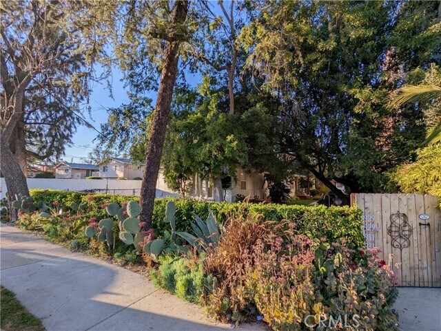 Foto del edificio - 10929 Whipple St
