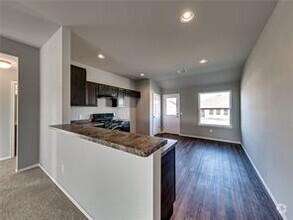 Building Photo - 2942 W McLaren Dr