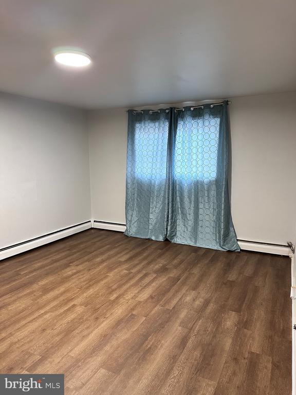 Foto del edificio - 2631 Parkside Terrace