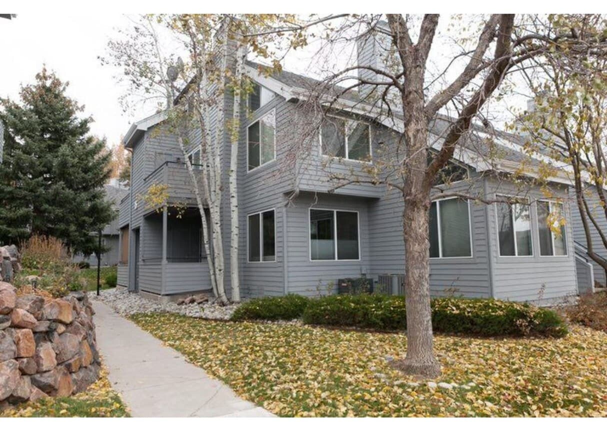 Primary Photo - 2 bedroom Condo nearby Cherry Creek