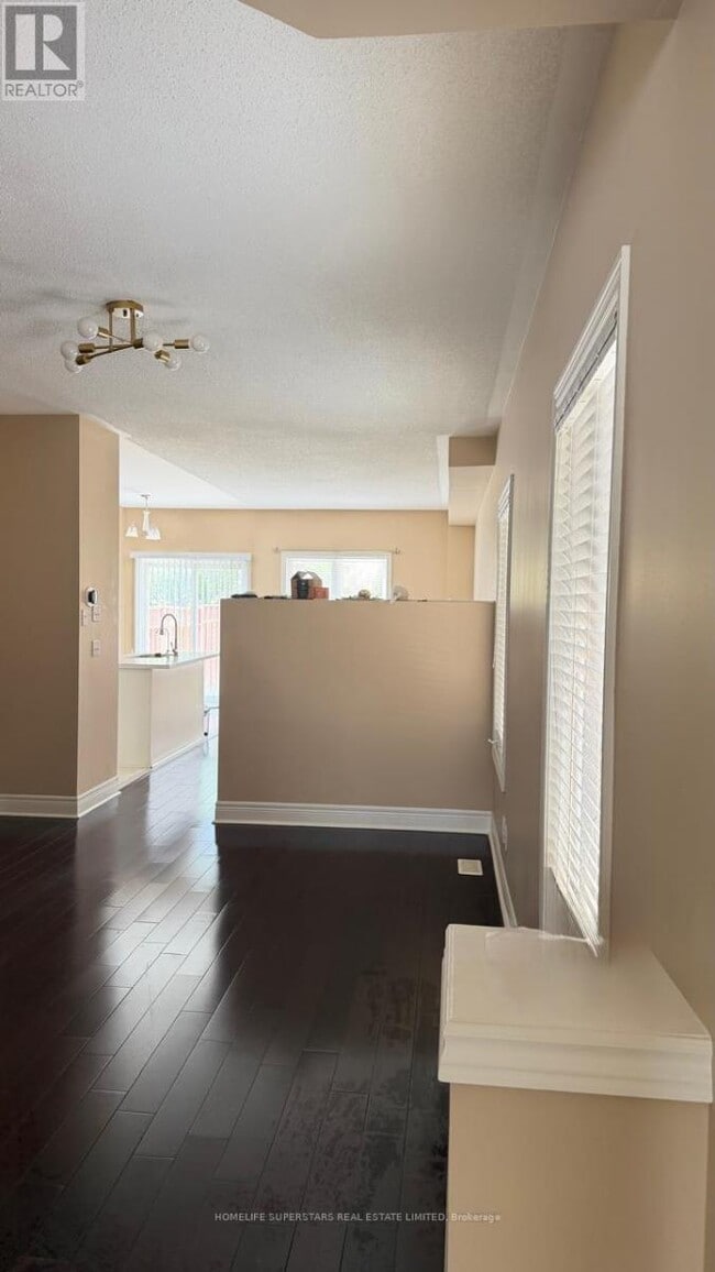 Building Photo - 3661 Bala Dr