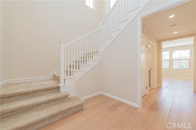 Building Photo - 155 Frontier