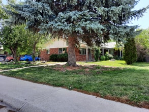 Building Photo - 8150-8152 Ames Way