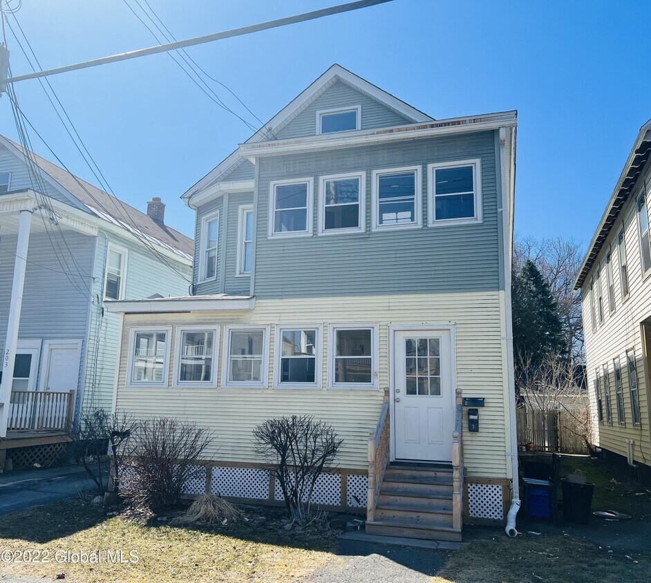 205 Vley Rd, Scotia, NY 12302 Apartment for Rent in Scotia, NY