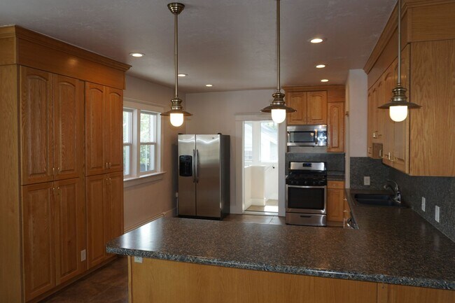 Building Photo - Amazing Remodel Salt Lake Home