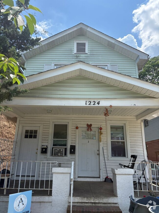 Building Photo - 1224 Monroe Ave