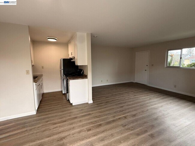 Building Photo - 20293 Anita Ave