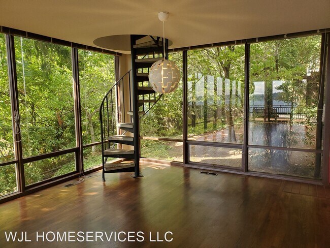 Building Photo - 4 br, 3.5 bath House - 4225 Holly Ln
