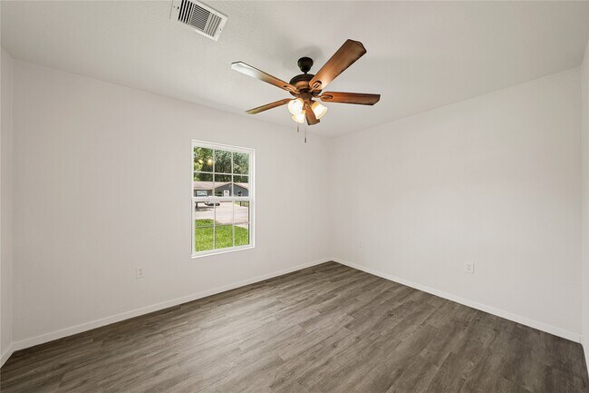 Foto del edificio - 3214 Brea Crest St