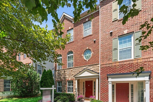 Foto del edificio - 10512 Old Ellicott Cir