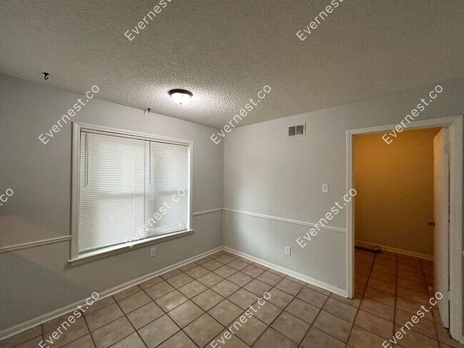 Foto del edificio - 760 Hackberry Dr
