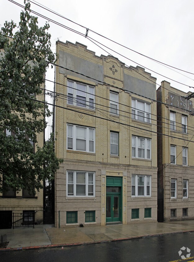 104 Baldwin Ave, Jersey City, NJ 07306 Apartments in Jersey City, NJ