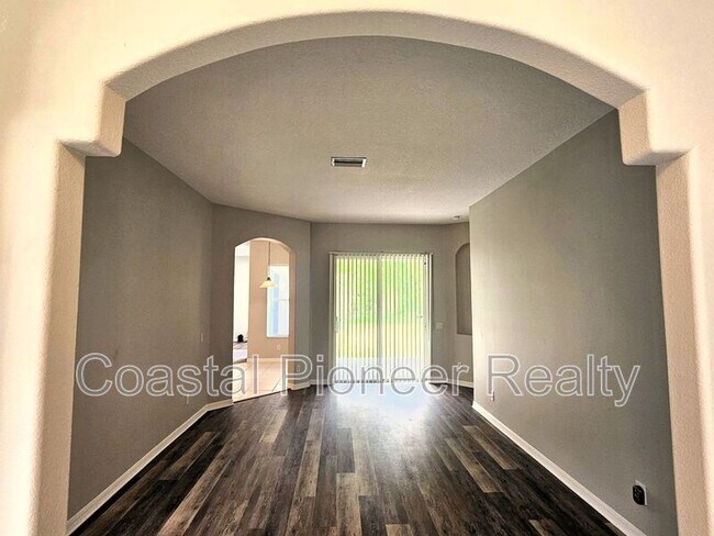 Building Photo - 21144 Tyrell Way