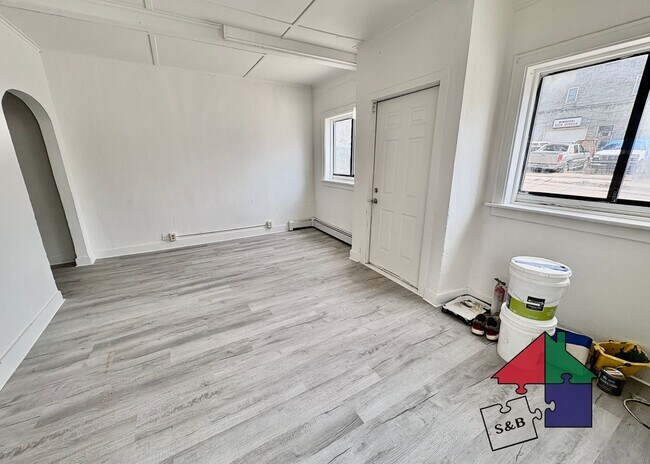 Foto del edificio - 94 Malletts Bay Ave