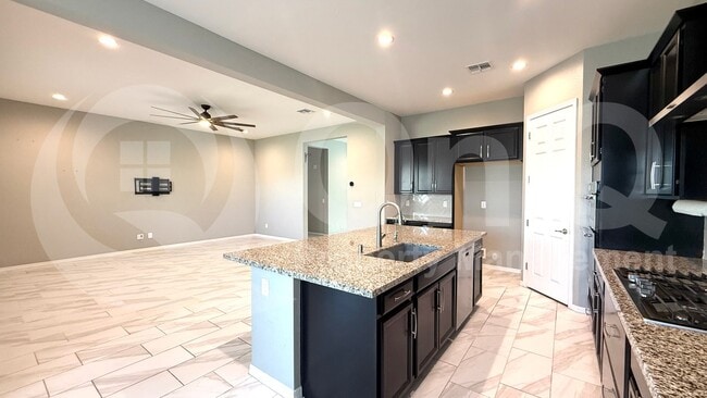 Foto del edificio - 5530 N 107th Ln