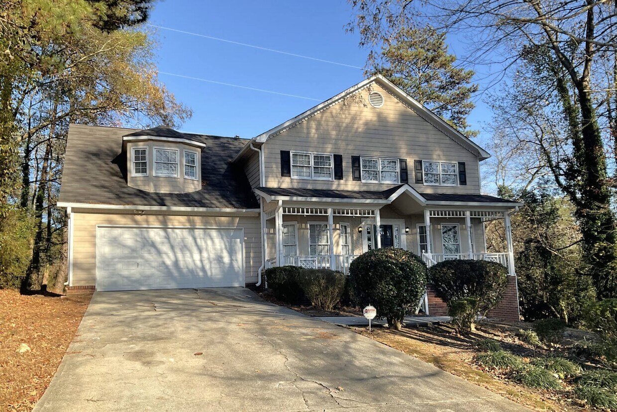 2742 Moorings Pkwy House Rental in Snellville, GA