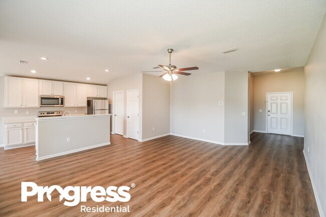 Building Photo - 9287 Hawkeye Dr