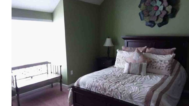 Foto del edificio - 2758 Hunters Point Dr