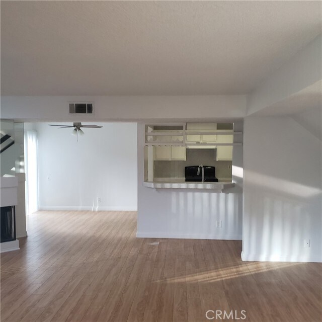 Building Photo - 13115 Le Parc Blvd