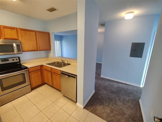 Building Photo - 9506 Newdale Way