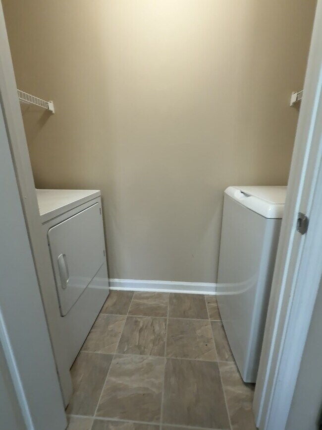 Foto del edificio - Needmore Place