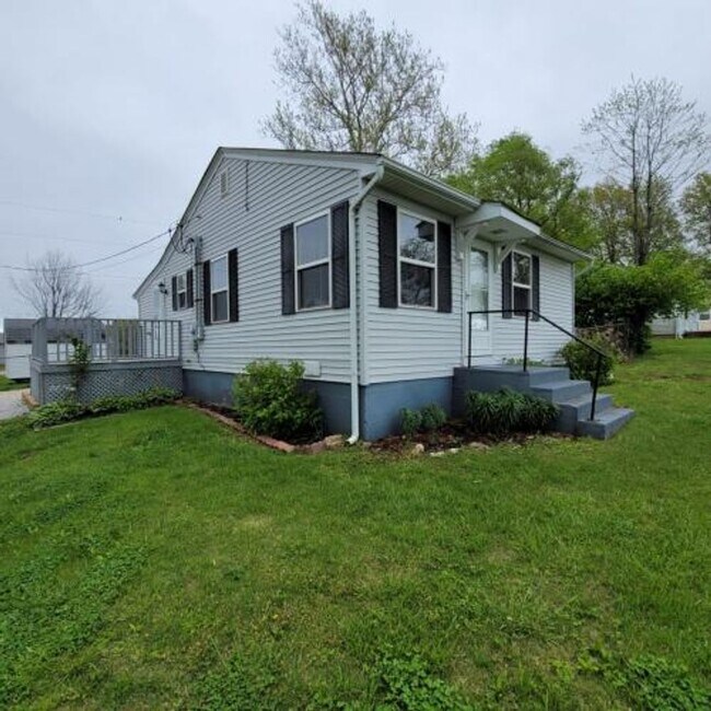 Foto del edificio - Single Family House 2BR-1BA - Villa Ridge MO