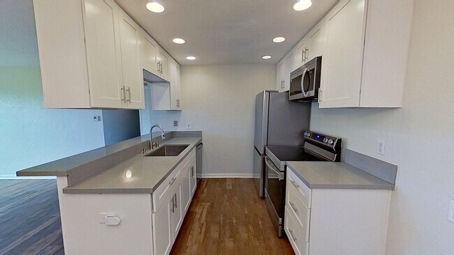 Foto del edificio - 21941 Rimhurst Dr