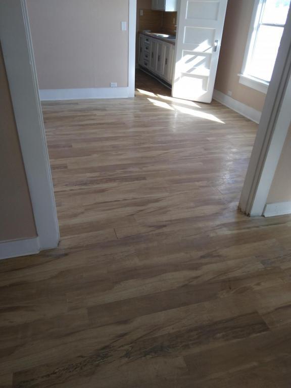 Foto del edificio - 407 S. Oak St