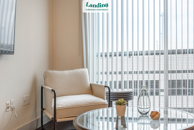 Foto del edificio - 11721 Domain Blvd