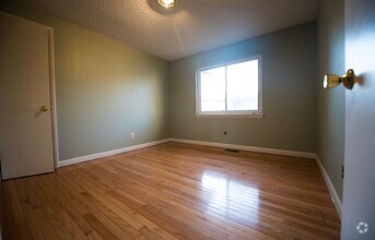 Building Photo - 2755 S Delaware St