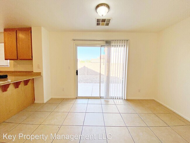 Building Photo - 5 br, 3 bath House - 10140 Nolinas St