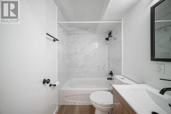 Building Photo - 77 East St