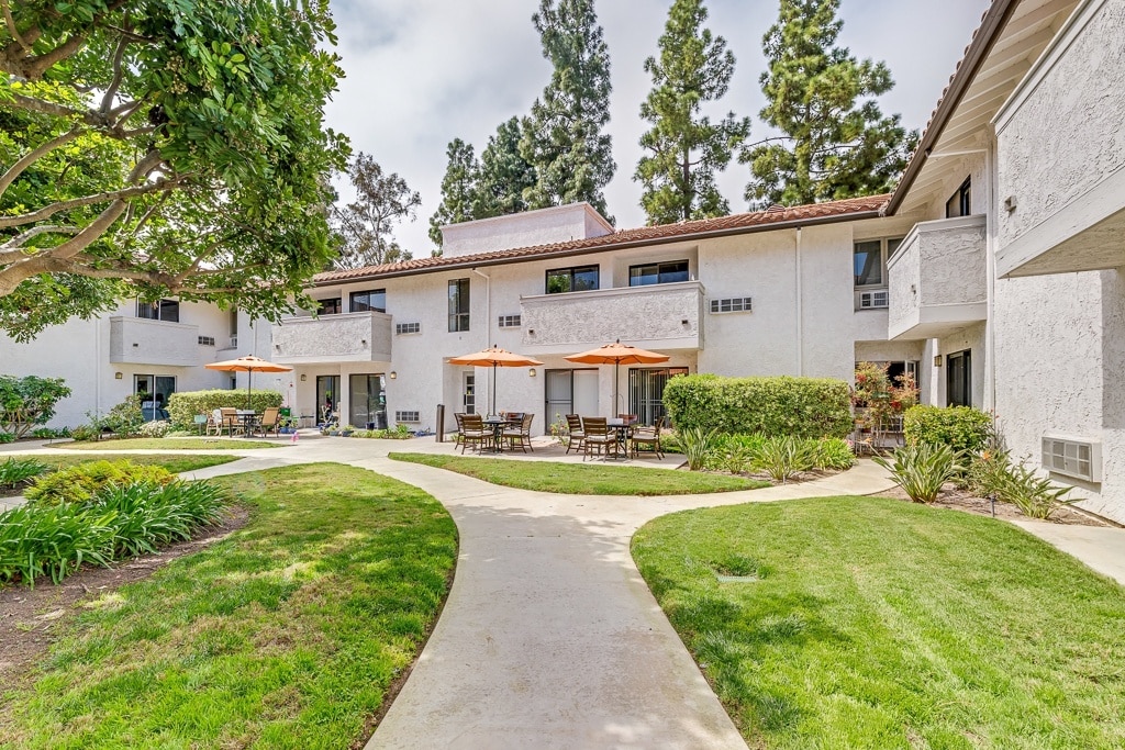 Image showcasing Encinitas Senior Living - 55+ Active Adult Apartments - 504 S El Camino ...