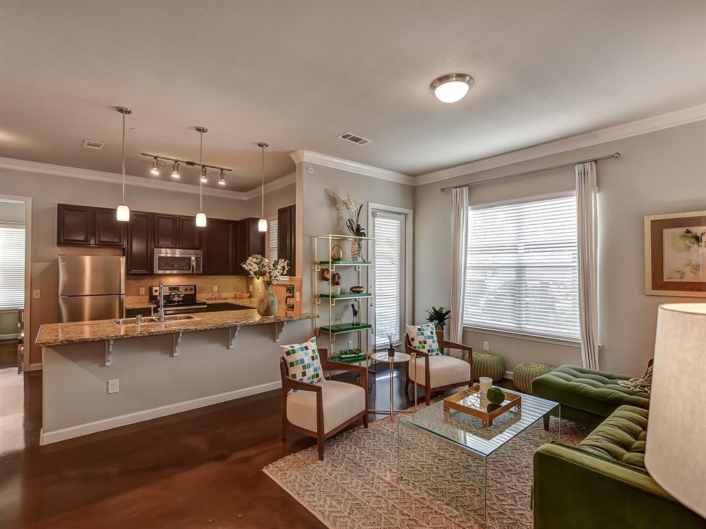 Foto principal - 2443 Farm to Market Rd 1488