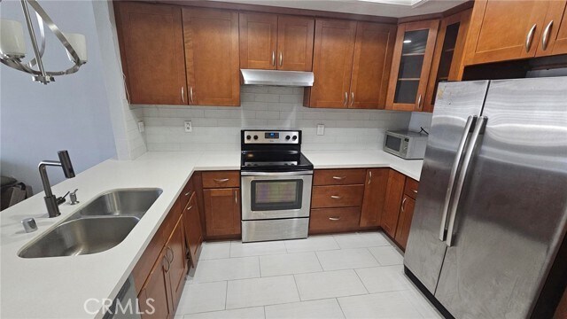 Foto del edificio - 876 Tangerine St
